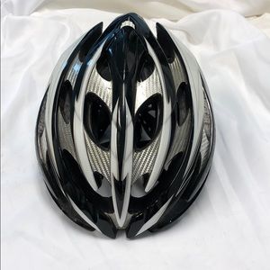 Lazer Helium cycling helmet M